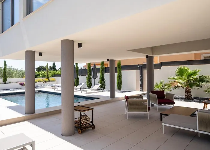La Tina Lt Croatia Villa *
