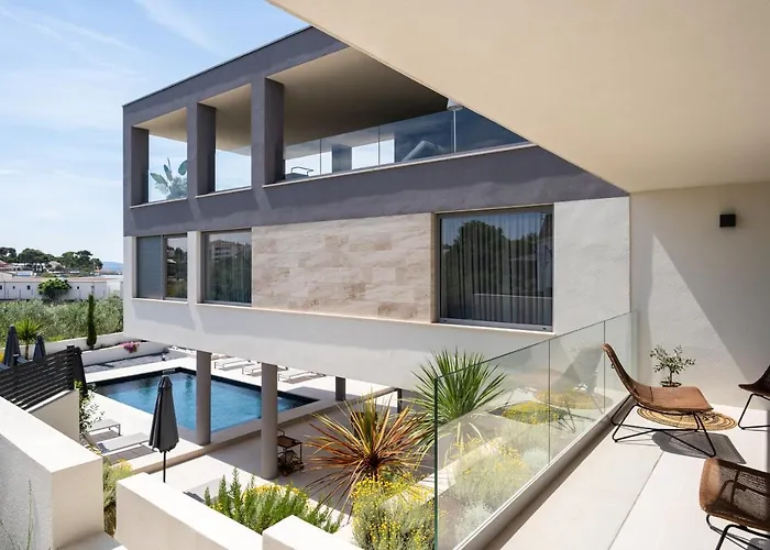 La Tina Lt Croatia Villa